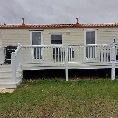 Holiday Caravan Clacton-on-Sea Exterior photo