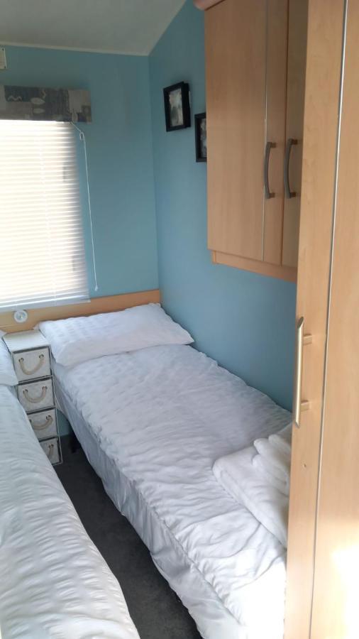 Holiday Caravan Clacton-on-Sea Exterior photo