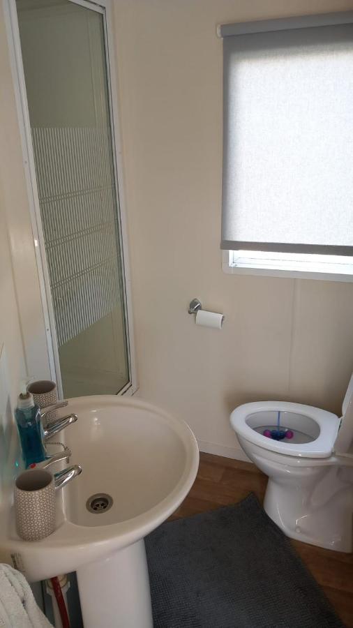 Holiday Caravan Clacton-on-Sea Exterior photo