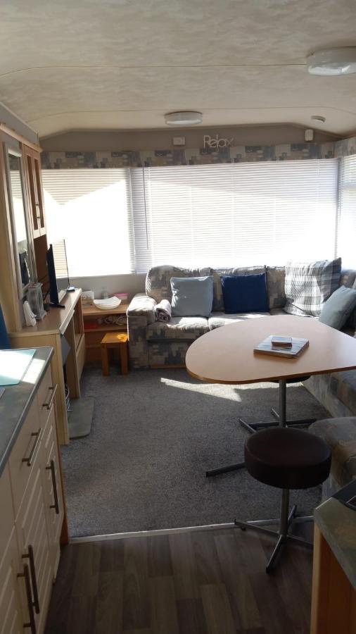 Holiday Caravan Clacton-on-Sea Exterior photo